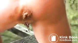 Ruiva foi para o mato e cagou lindamente