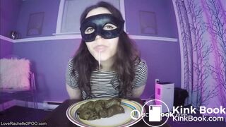 Huge ass shitting on plate