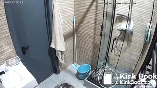 SEXY BLONDE DIARRHEA (4th trip)