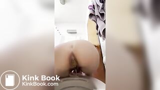 Deliciously Smirking and Pooping