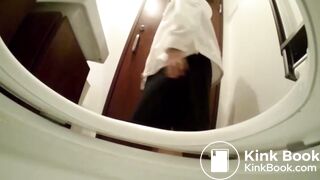 Pretty Woman Pooping - video 31