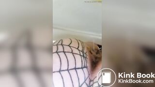 She shitting - video 4