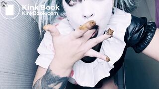 Little pale girl on Halloween Special