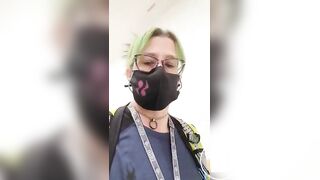 She pooping - video 26