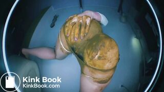 Flling her stocking and smearing