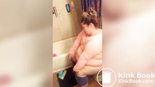 BBW poops in toilet - video 2