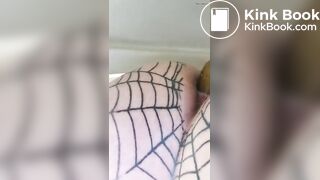 Milf poop - video 15