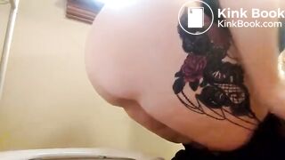 POO_BUTTOCKS