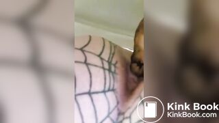 Poops - video 17