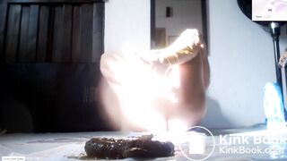 Janet Squirting On Her Poop