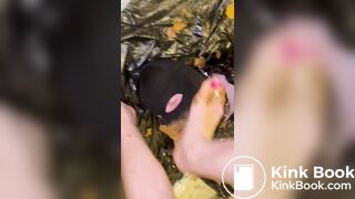 Scat-feet-1