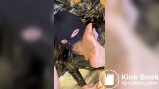 Scat-feet-1