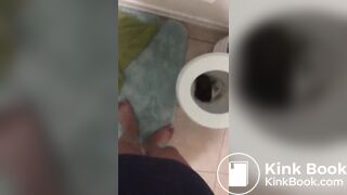 Woman shows her ABNORMOUS MONSTER (help me find her!!!)