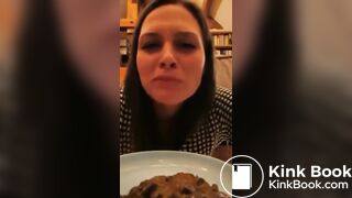 3vids German girl eats poop for clout