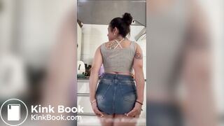 poop in shorts while doing dishes