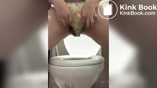 I want to masturbate with my poop