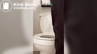 Girl pooping on toilet - video 308