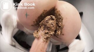 Scat woman 45633