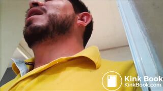 latina woman has diarrhea