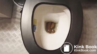 Absoluter Klassiker, mit Toilettenblick