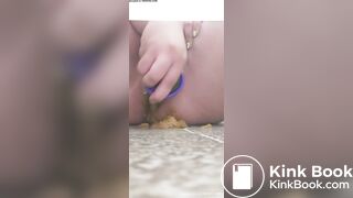 Chubby 19 year old girl shitting on dildo