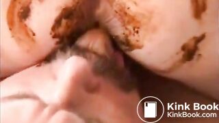 Scat and pee licking her ass smeared