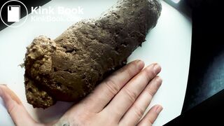 Big Bootied Babe Gigantic Poop