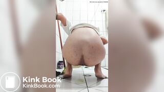 Slut shitting - video 3