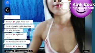 Scat reaction 29 (with gape show)