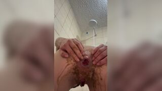 Beautiful latina shits and plays with her anus