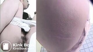 Japanese woman's toilet scene - video 431