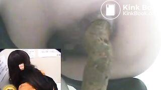 Japanese Girl Shitting in Toilet