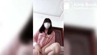 Diarrhea girl begs for toilet