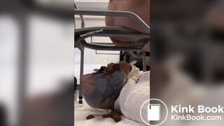 Mistress Filiz shitting mouth on chair