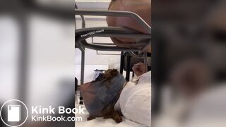 Mistress Filiz shitting mouth on chair