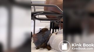 Mistress Filiz shitting mouth on chair