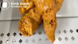 girls pooping in public