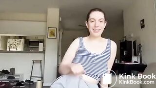 Cute Girl scat - video 2