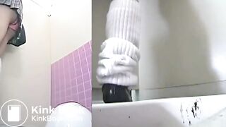 Japanese woman's toilet scene - video 410