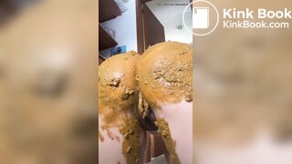 Slo-mo PAWG scat twerk