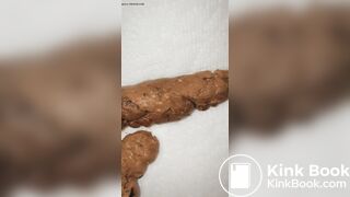 Ebony girl, sexy mirror poop