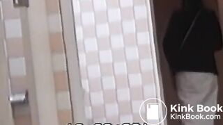 無修正 公園和式トイレ撮影2