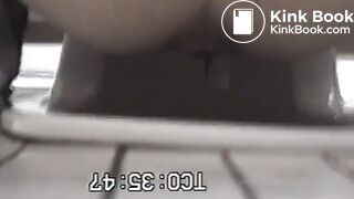 無修正 公園和式トイレ撮影2