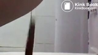 Amateur girl pooping on toilet