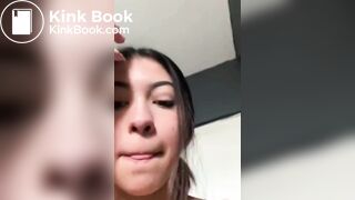 eating her diarrhea