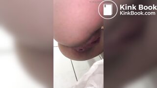 Girl pooping Mulher cagando - video 14