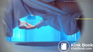 Woman piss - video 8