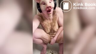 Nasty ugly cunt plays with shit