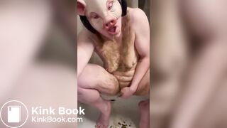 Nasty ugly cunt plays with shit