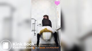 diarrhea in white pants